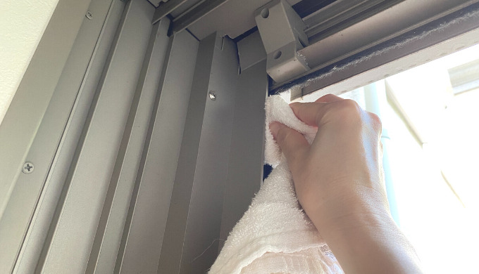 戸建て電動シャッターの音がうるさい 引っかかる 基本的なお手入れで解決できるよ しゅふごころ